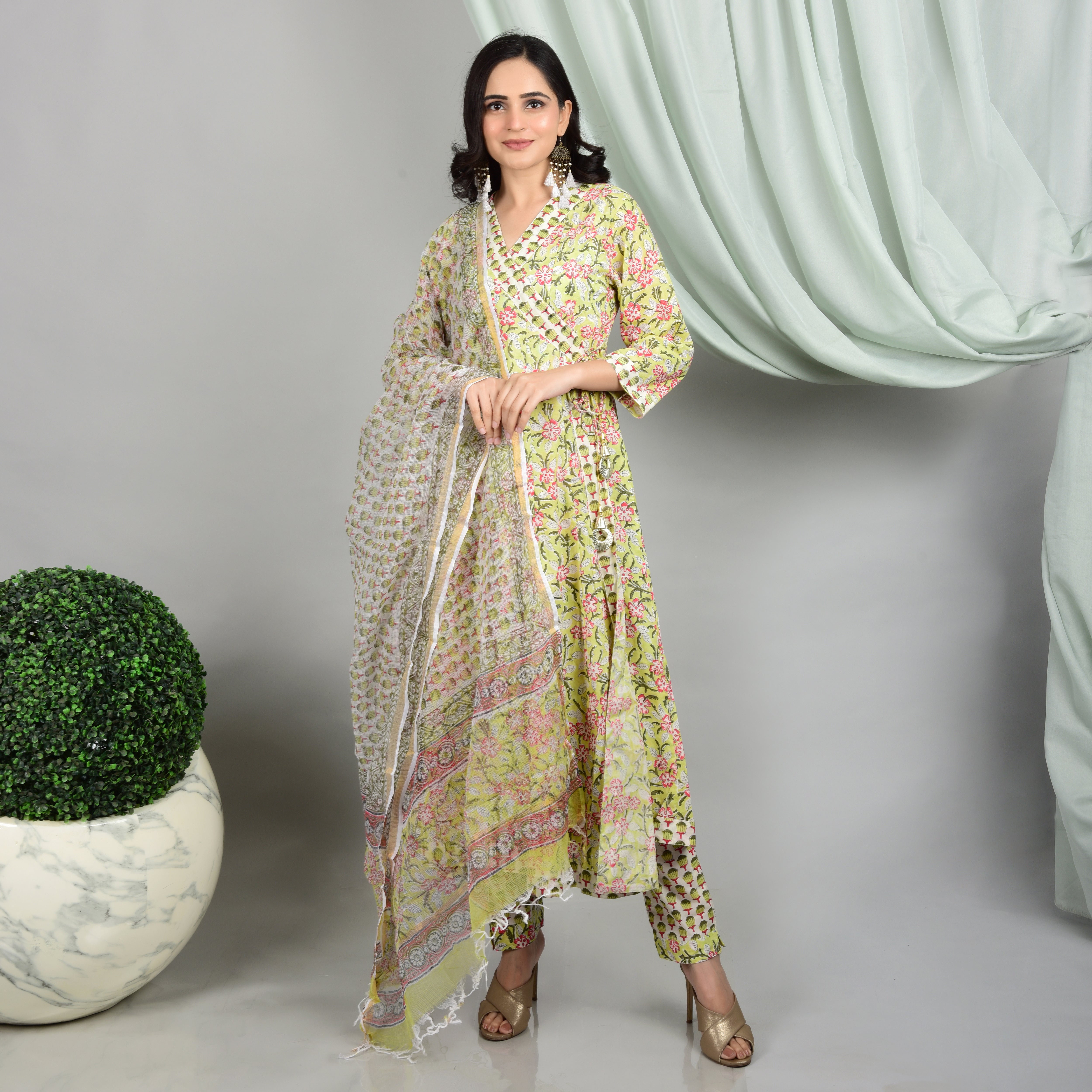 Pistachio Green Hand Block Prints/ 100%Cotton Suit/lotus - printsutra